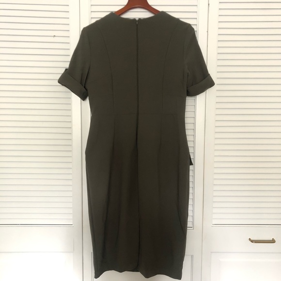 Dress - Picture 6 of 6